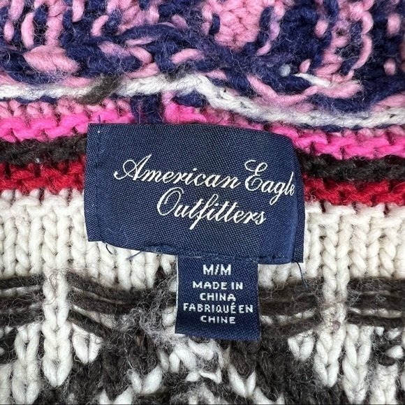 American Eagle Colorful Vibrant Fringe Cardigan Graphic size Medium Western Rare - Picture 11 of 11